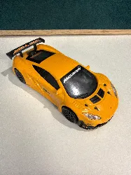 véhicule miniature burago mclaren 12c gt3 jaune