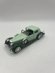 voiture solido delage d8 - 120 1939