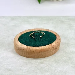 bague anneau sertie d'oxydes t57