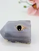 bague chevalière onyx sertie d'un diamant d'environ 0,02cts or 750 millième (18 ct) 4,94g