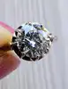 bague solitaire en platine et or centrée d'un diamant de 1,31ct avec certificat platine 900 millième (22 ct) 3,87g
