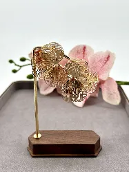 boucles d'oreilles fleurs dorées