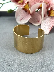 brac bracelet manchette ouvert effet martelé