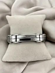 bracelet en acier bicolore noir et câble