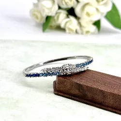bracelet jonc argenté en oxydes blancs et bleus d6 cm