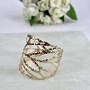 bracelet / manchette motif feuille martelée en acier doré