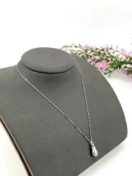 collier en argent avec pendentif gants de box l44,5cm argent 925 millième (22 ct) 4,16g