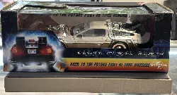 de lorean dmc - 12 partie retour vers le futur iii 1/18 sunstar