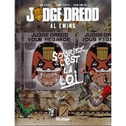 livre judge dredd - souriez c'est la loi