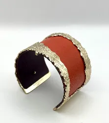manchette/ bracelet les georgettes caîman en cuir reversible orange et plum et métal doré