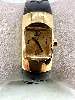 montre dior diorific mouvement quartz, boîtier en plaqué or et bracelet en caoutchou