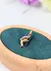 pendentif or doube dauphins or 750 millième (18 ct) 0,76g