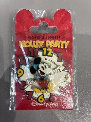pins disneyland paris mickey horloge
