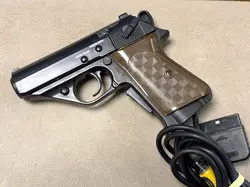 pistolet guncon ps1 / ps2 light gun control scorpion