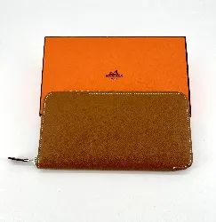 portefeuille hermès modèle silk'in classique en cuir marron, doublure en twill de soie