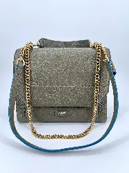 sac à main lancel ninon en cuir kaki avec bandoulière