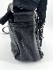 sac longchamp en cuir noir et détails argentés