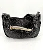 sac yves saint laurent mombasa en cuir noir avec anse corneen bois sous forme de corne