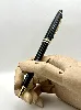 stylo bille montblanc couleutr noir et or