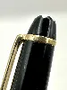 stylo bille montblanc couleutr noir et or