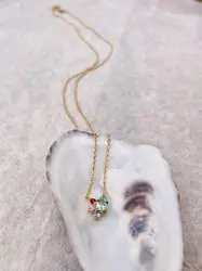 97393445 collier plaqué or 4 pierres verte bleue et roses l 45 cm