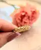 bague anneau motifs ajourés  or 750 millième (18 ct) 2,77g