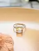 bague or blanc centrée d'un quartz blanc facetté or 375 millième (9 ct) 2,45g
