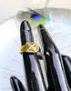 bague or motif carré serti de 4 citrines forme triangle or 750 millième (18 ct) 5,02g
