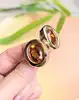 boucles d'oreilles labriola en clips chacune sertie d'une citrine facettée or 750 millième (18 ct) 11,60g