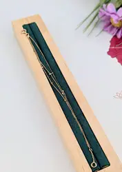 bracelet de 3 chaînes seties de 7 petits diamants or 750 millième (18 ct) 2,20g