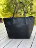cabas lacoste zippé en toile noire