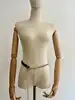 ceinture en cuir noir et métal doré
