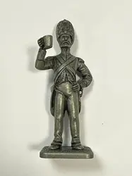 figurines en plomb soldats de la grande armée napoléonienne - caporal grenadier de la ligne