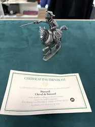 figurines en plomb soldats de la grande armée napoléonienne - hussard, cheval de hussard