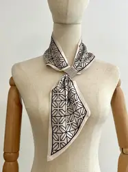 foulard beige réversible double face avec anneau pavé de strass