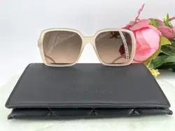 lunettes de soleil chanel ch5505 carrées pour femme monture beige et verres bruns