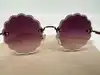 lunettes de soleil chloé rosie ce142s monture dorée et verres violet dégradé