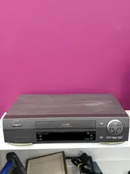 magnetoscope jvc hr-j470