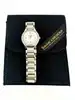 montre baume & mercier linea 65616 avec une lunette ornée de diamants et mouvement quartz, bracelet en acier
