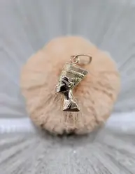 pendentif néfertiti d'égypte or 750 millième (18 ct) 0,87g