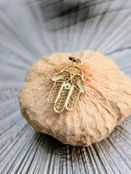 pendentif or main de fatma or 750 millième (18 ct) 0,90g