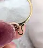 pendentif orné d'une nacre gravée or 750 millième (18 ct) 1,52g