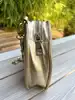 sac à main maje coeur en cuir métalisé doré