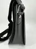 sac bandoulière louis vuitton messenger andrei en cuir taiga noir