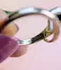 bague serpent en or ornée d'une pierre de lune forme goutte d'eau or 375 millième (9 ct) 2,11g