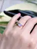 bague serpent en or ornée d'une pierre de lune forme goutte d'eau or 375 millième (9 ct) 2,11g