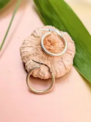 boucles d'oreilles petites créoles motifs martelés  or 375 millième (9 ct) 0,94g