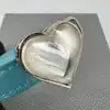 bracelet lalique accroche coeur en cuir turquoise et cristal satiné