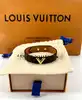 bracelet louis vuitton essential v en toile monogtam à finition métal doré