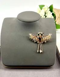 broche broche hibou blue pavé d'oxydes en métal doré t6,5 x 3,5 cm